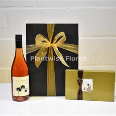 Rose Wine and Chocolates Hamper in Gift Box 