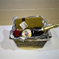 Prosecco and Chocolates Gift Basket Hamper 