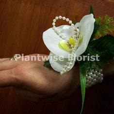 6A Silk Single White Orchid &amp; Pearls Wrist Corsage on Pearl Bracelet 