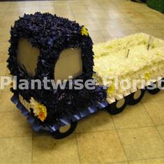 Flat Back Articulated Lorry Made In Flowers - 3D Design