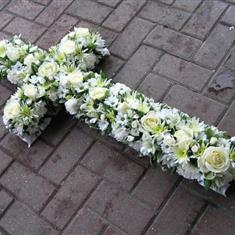 Loose Cross Wreath - In White