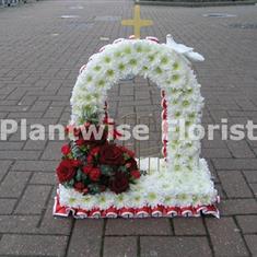 Gates of Heaven Funeral Wreath With Ribbon Edge Available in 2 Sizes