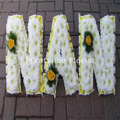 3 NAN Floral Letter Wreath with Single Flower 