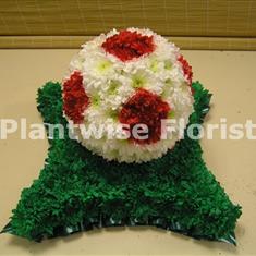 Football Wreath Made In Flowers - Red &amp; White