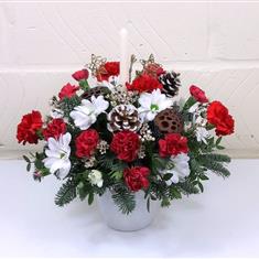 Christmas Festive Candle Arrangement