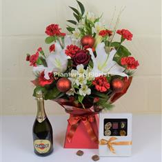 - Christmas Time Gift Box with Prosecco and a Box Chocolates