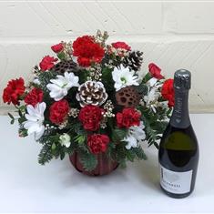 Holly Jolly Christmas Basket and Prosecco