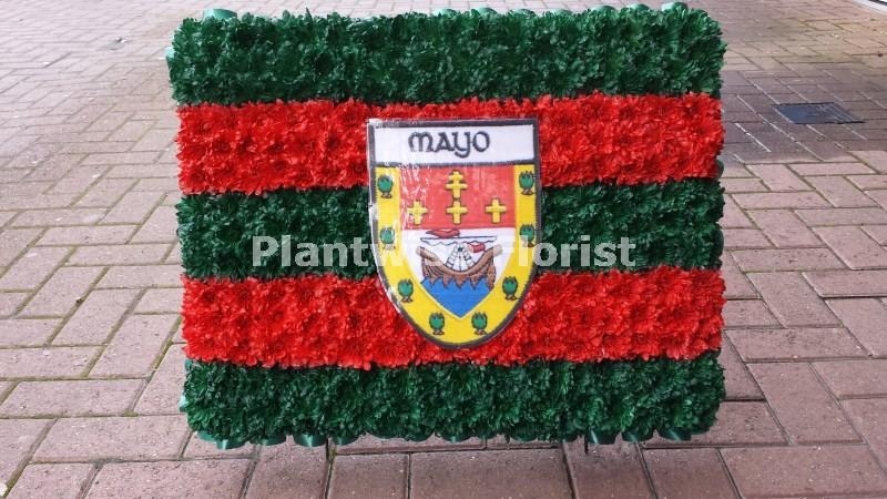 Large Size County Mayo Flag Wreath Made in Flowers for Funerals
