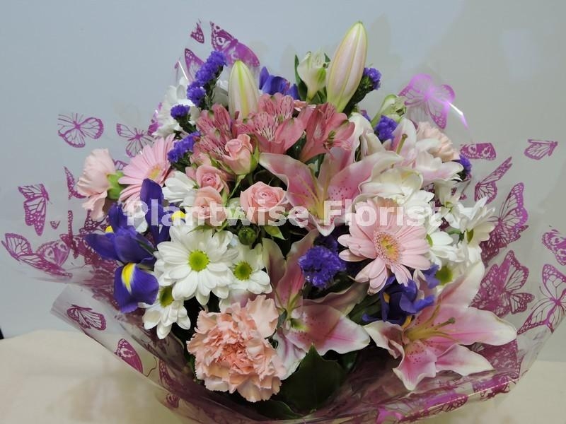 Pretty Petals Handtied Plantwise Florist Canvey Island